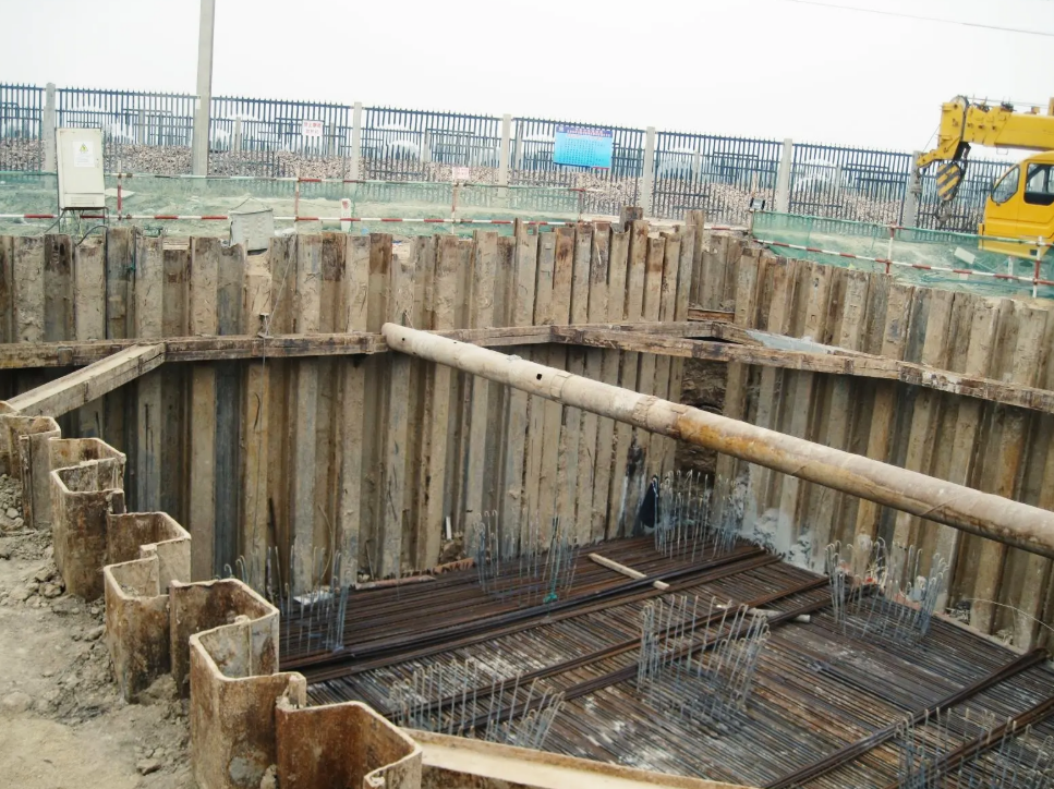 内江建筑基础施工中基坑（基槽）有哪些支护方式？